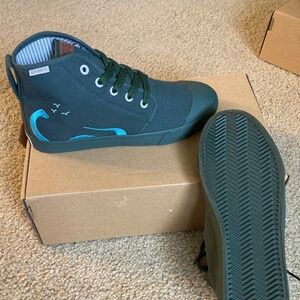 BANGS high tops in prehistoric, WM 6.5 MN 5